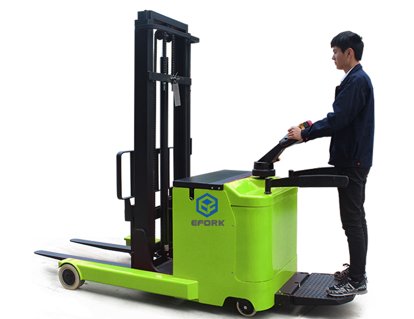 三向堆垛車(chē)及常見(jiàn)電動(dòng)叉車(chē)適用貨架介紹